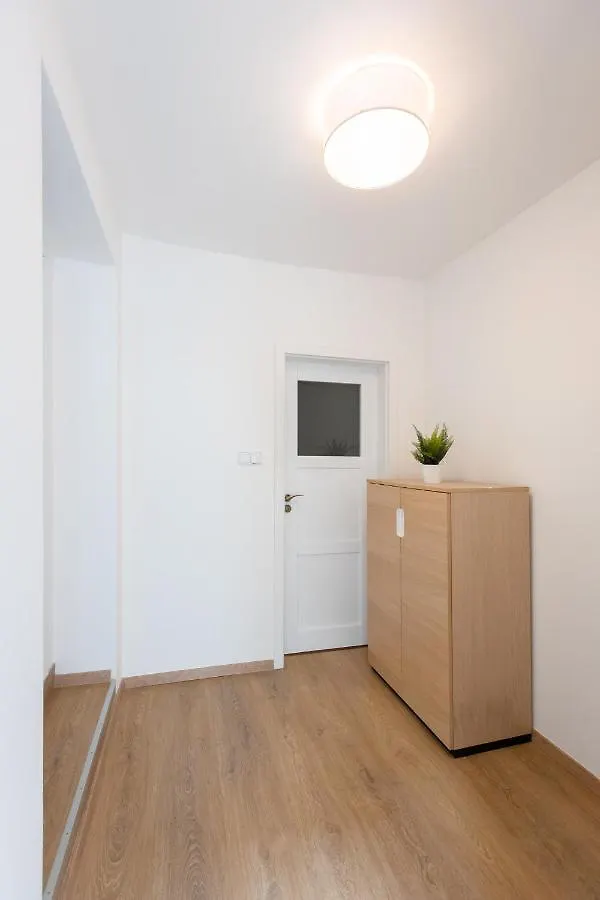 Cozy Studio In Quiet Courtyard Near Charles Bridge Πράγα