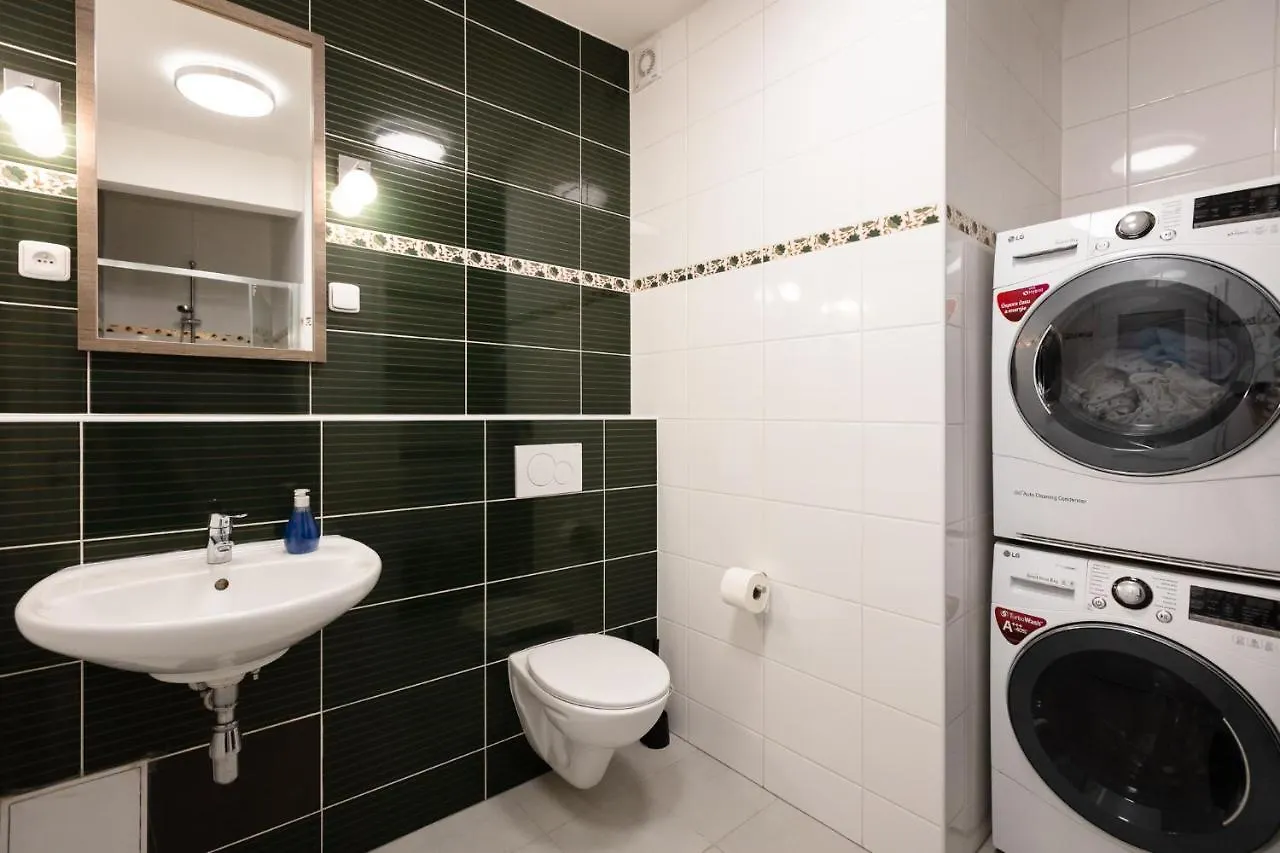Apartment Cozy Studio In Quiet Courtyard Near Charles Bridge Prague